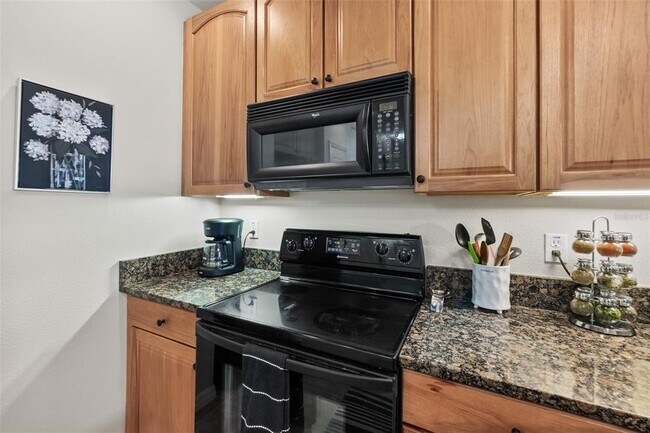 Photo - 100 Canopy Walk Ln Unit 124