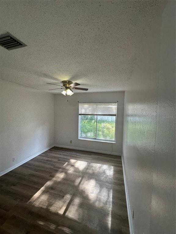 Photo - 828 E Flag Ln