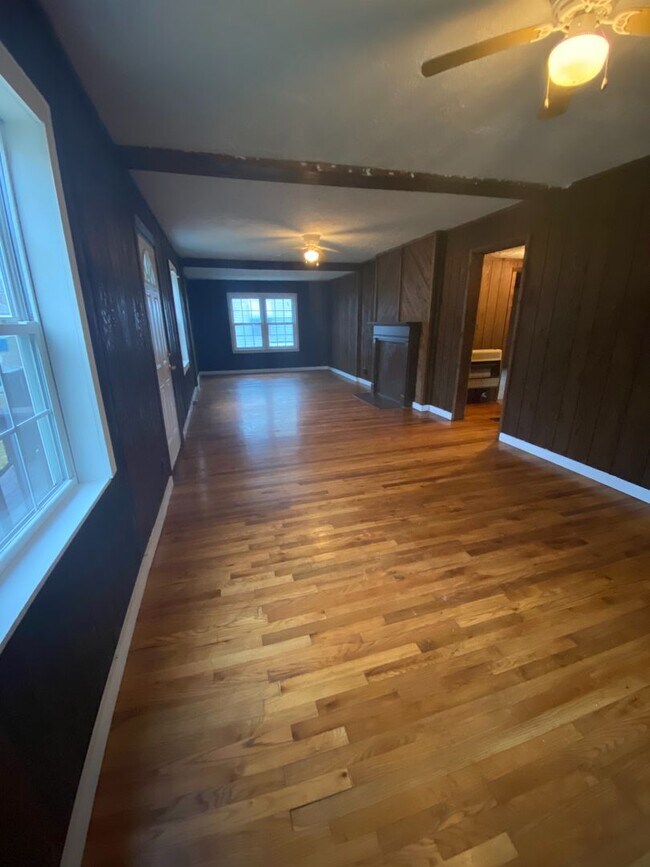 83 Pelham Heights