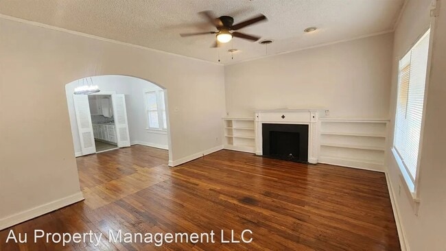 Photo - 2108 S Van Buren St