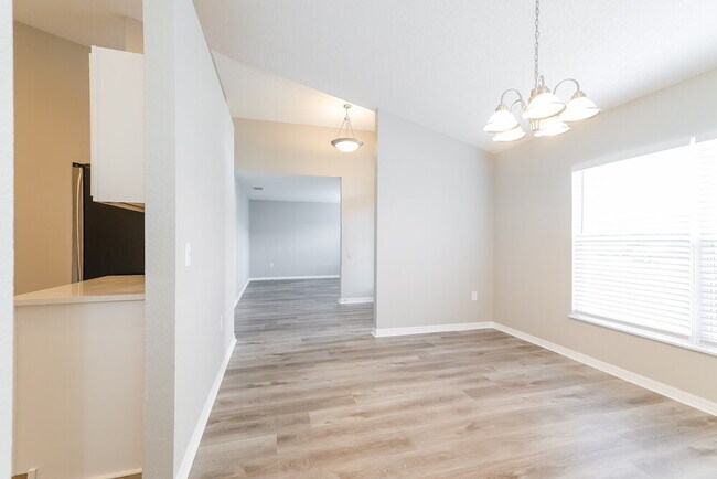 Photo - 9 Alicante Ct