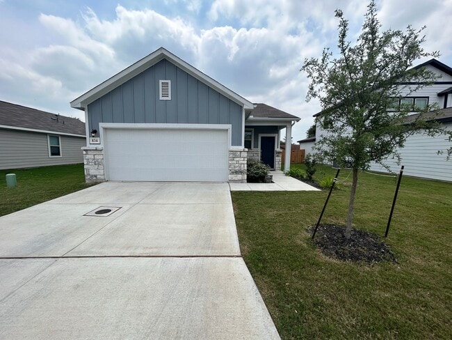 Photo - Beautiful Single-Story Home with Covered Patio & Fenced Yard!
