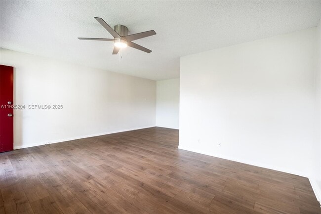 Photo - 100 SW 132nd Way Unit 306K
