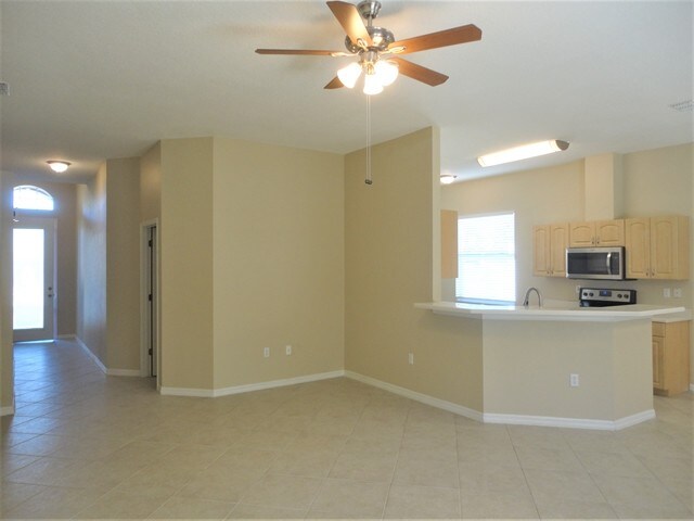 Photo - 1510 Canoe Dr