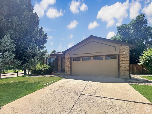 Building Photo - $0 DEPOSIT OPTION. DESIRABLE DAKOTA STATIO... Rental
