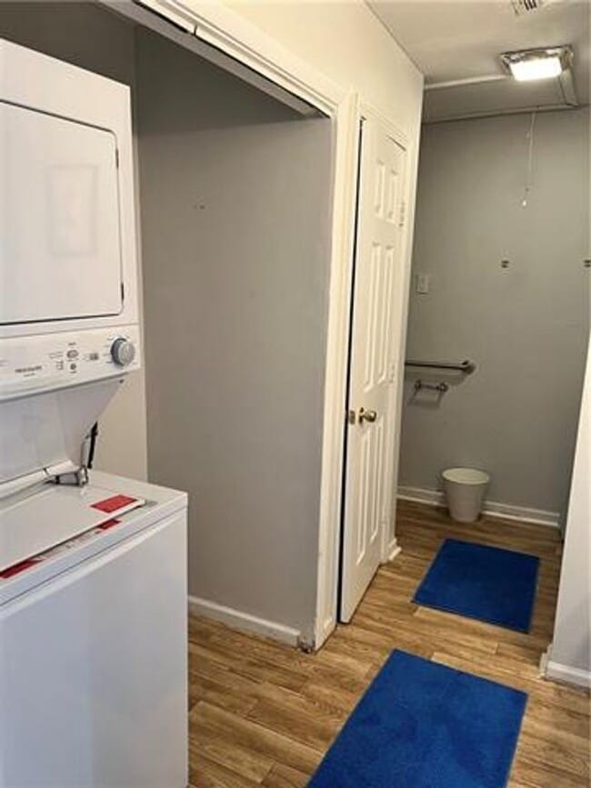 Photo - 3026 Constance St