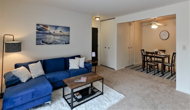 Photo - Mallard Lake