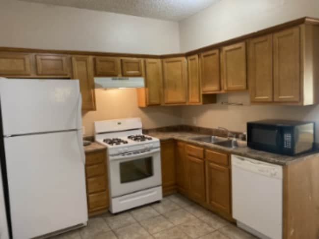 Photo - 260 Fountain St