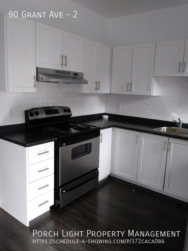 Photo - 2 Bedroom with Private Laundry in Stintson Unit 2