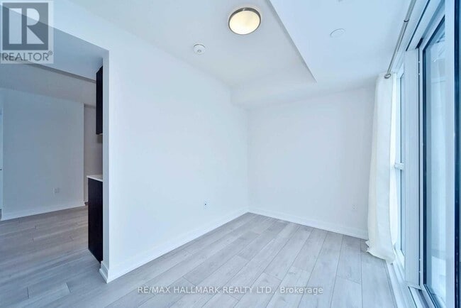 Photo - 225 Village Green Square Unit 1308