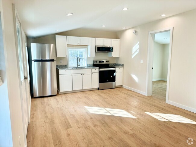 Building Photo - Live in a New 1 bedroom house!