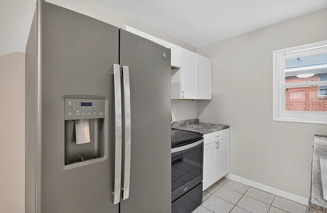 1121 Glendale Dr Unidad 1121 Glendale Drive