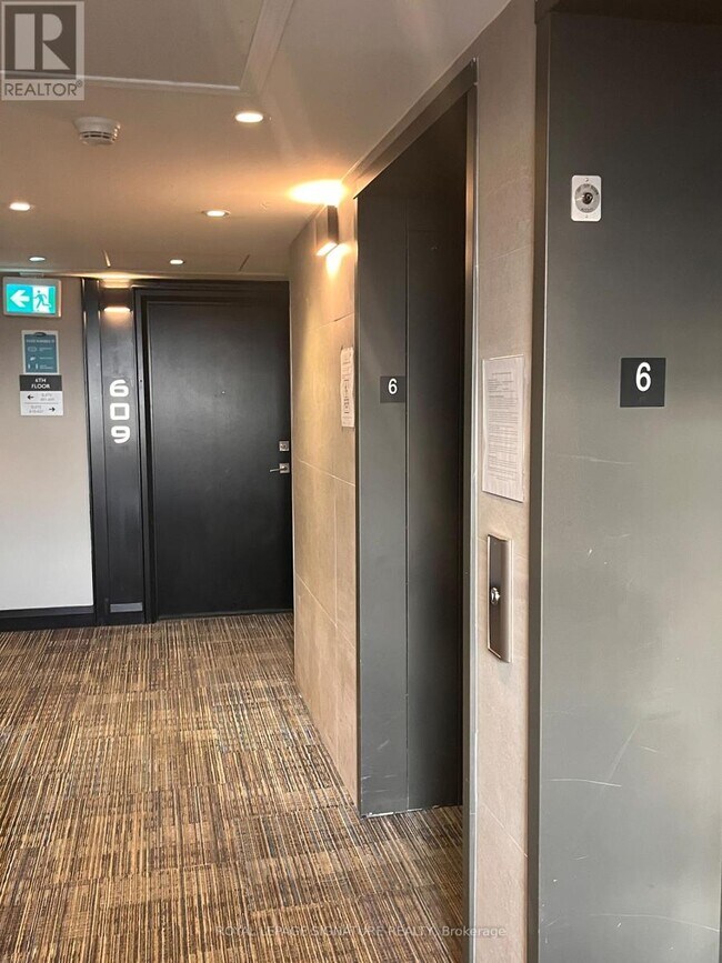 Photo - 200 Lagerfeld Dr Unit 609