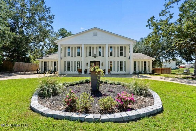 Luxury Home for Lease - Luxury Home for Lease