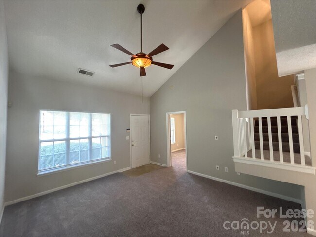 Photo - 6041 Cougar Ln