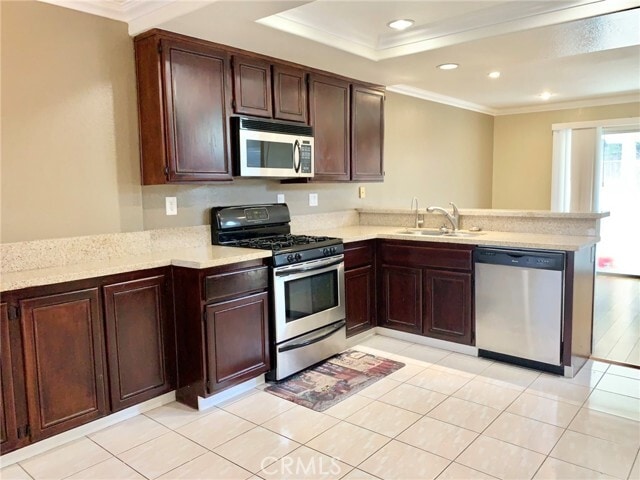 15686 Altamira Dr