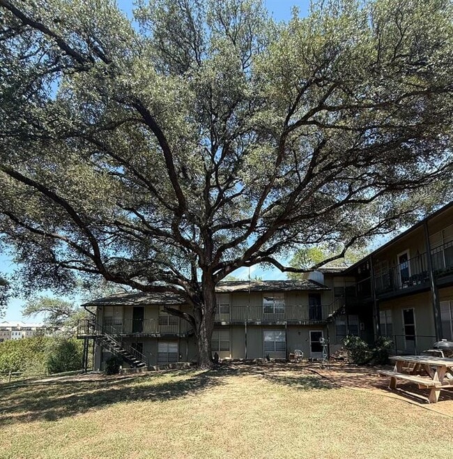 Building Photo - 509 Cedar Dr Unit 104 Rental