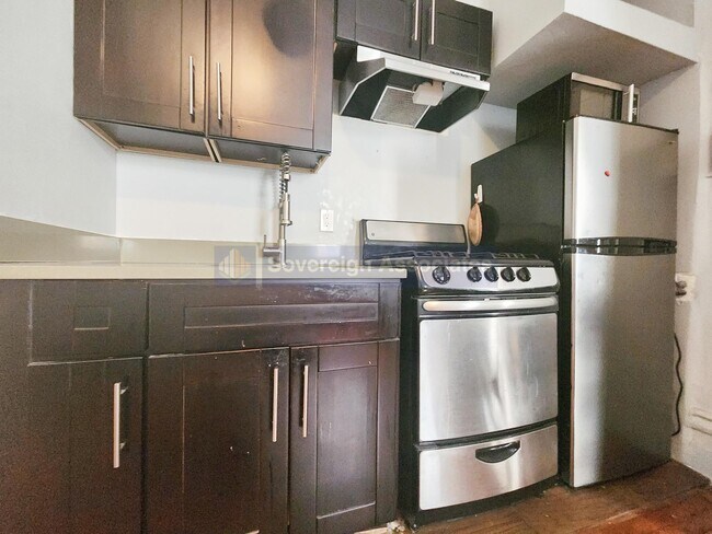 Photo - 45 Tiemann Pl Unit 5E