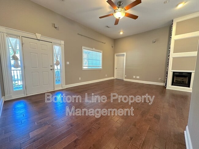 Photo - 1310 Parkwood Ave