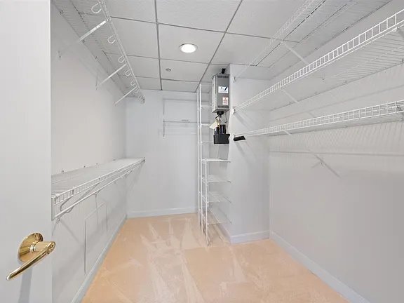 445 E North Water St Unit 903