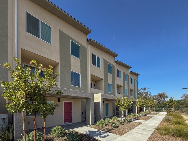 Building Photo - 1038 Cooper Pl