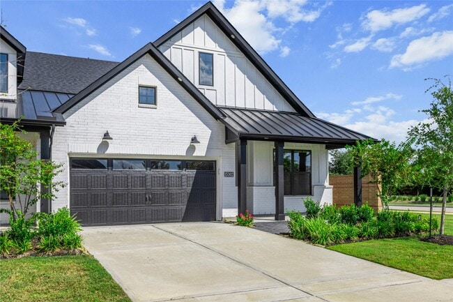 Photo - 15302 Spanish Ranchos Wy