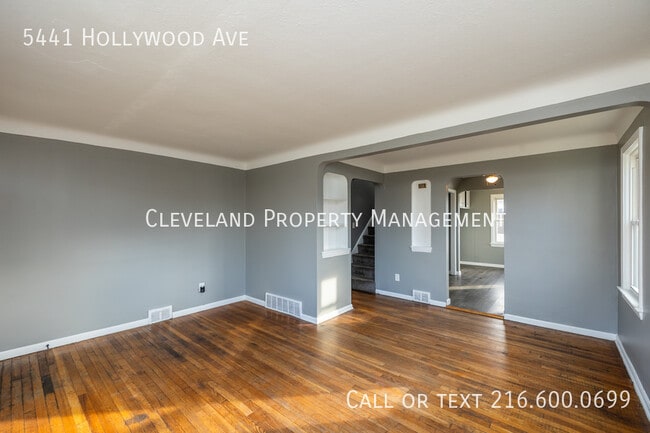 Photo - 5441 Hollywood Ave