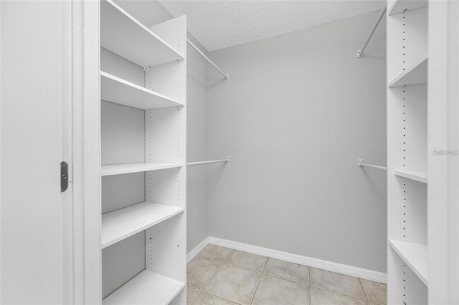 Photo - 3295 Fox Chase Cir Unidad 105