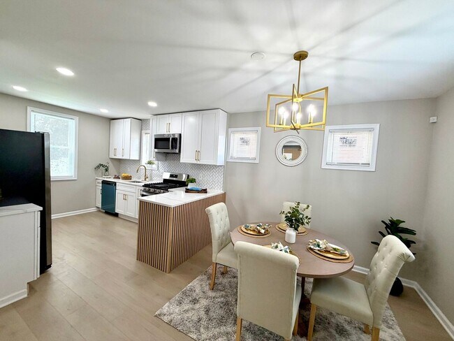 Photo - 3903 Oakford Ave