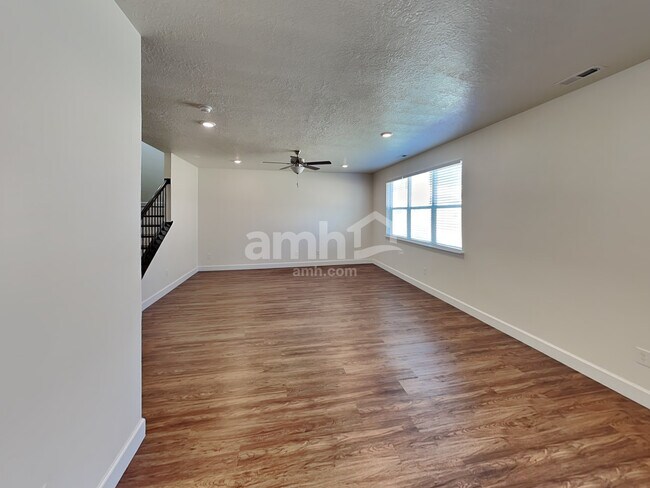 2357 Surry Way