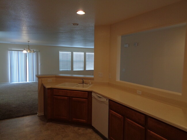 Photo - 15697 Randolph Pl