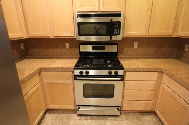 Photo - SOUTH SALEM Condo 3 Bedroom 3 Bath - $500 OFF YOUR MOVE IN