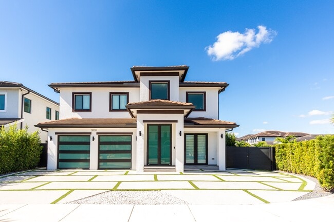 Building Photo - 2030 SW 145th Ave