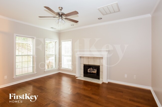 Photo - 10444 Henbane Ct