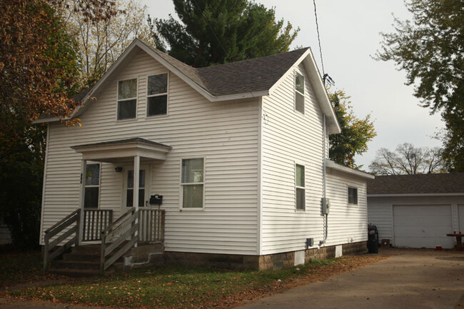 street view - 308 12th Ave, west House