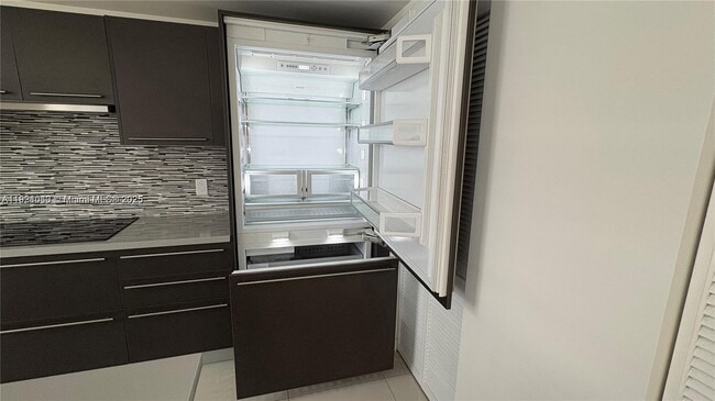 Photo - 7875 NW 107th Ave Unit 515