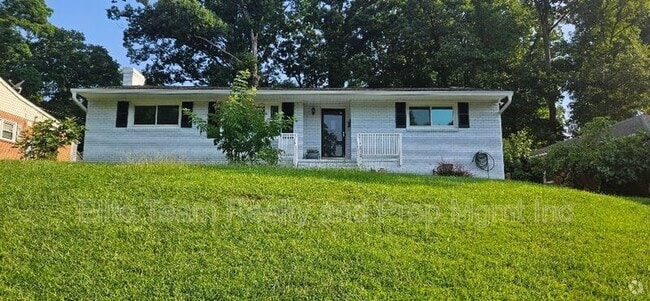 Building Photo - 513 Webster Pl Rental