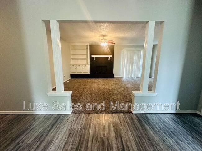 Photo - 11701 N Lee Ave