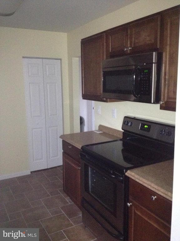Photo - 236 Meadow View Ln