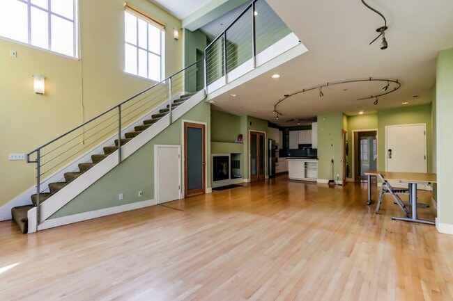 725 Tehama St Unit 2