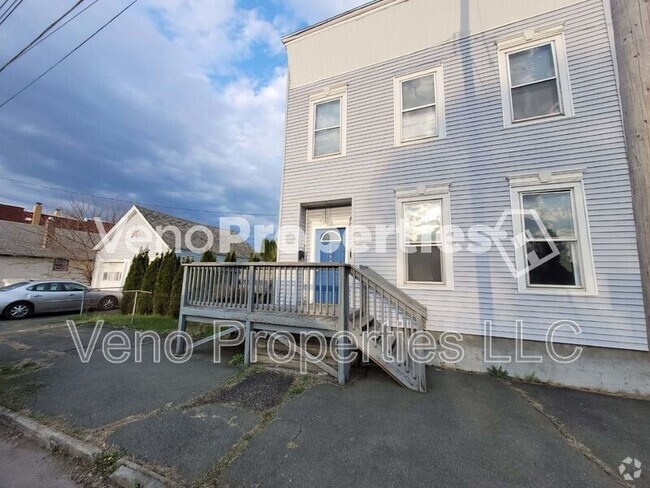 Building Photo - 1850 8th Ave Rental