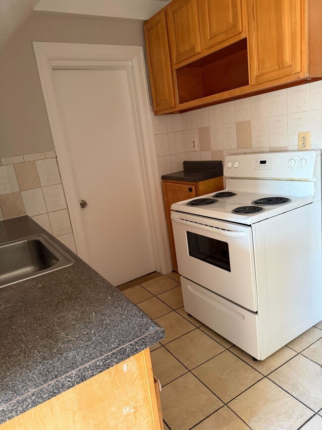 Photo - 65 Glenwood Ave