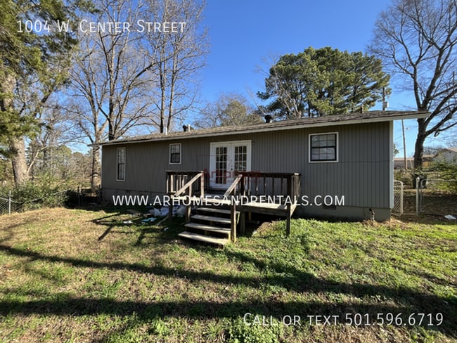 Photo - 1004 W Center St