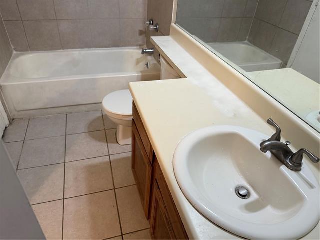 Photo - 801 Colchester Dr