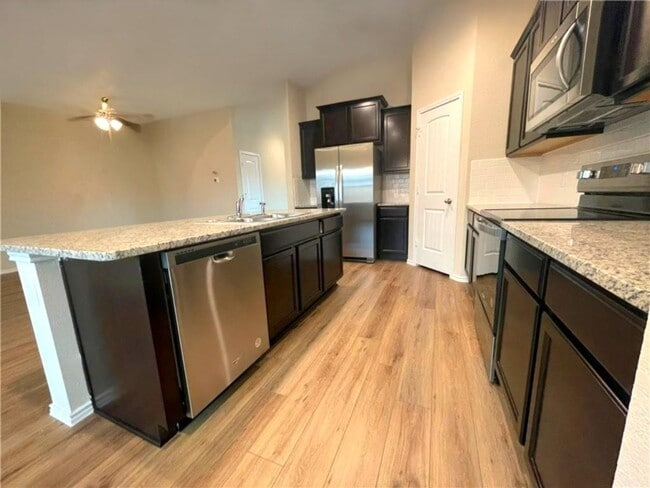 Photo - 192 Beth Ann Loop