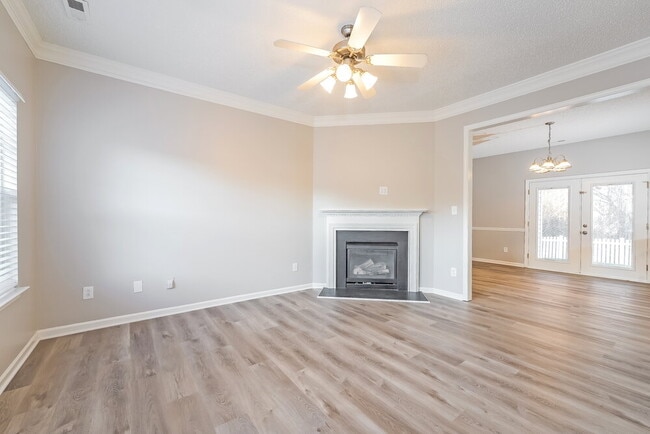 Photo - 1029 Crestdale Crossing Dr