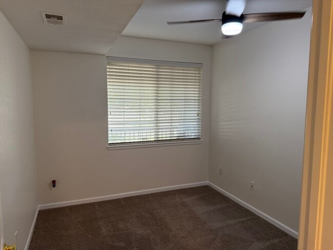 Photo - 7131 S Wenatchee Way Unit D