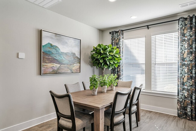 Área de comedor - Covey Homes Greene