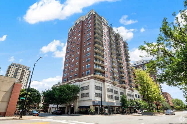 Building Photo - 5 E 14th Pl Unit 602 Rental
