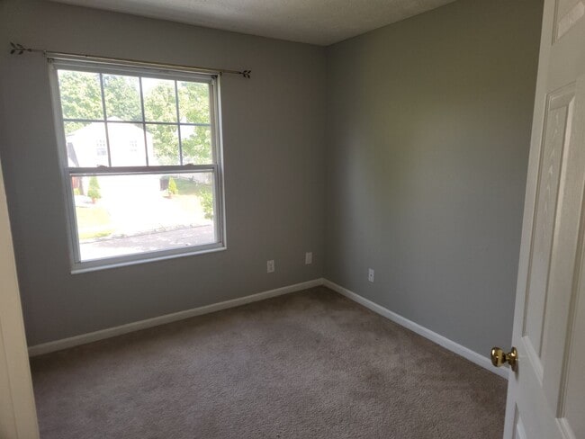 Photo - 3125 Bridlerun Dr